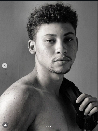 Polaroid de perfil y torso de Frederick Natera